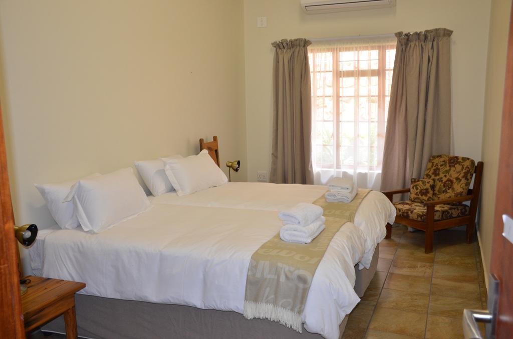 Stoep At Steenbok Self Catering Apartamento